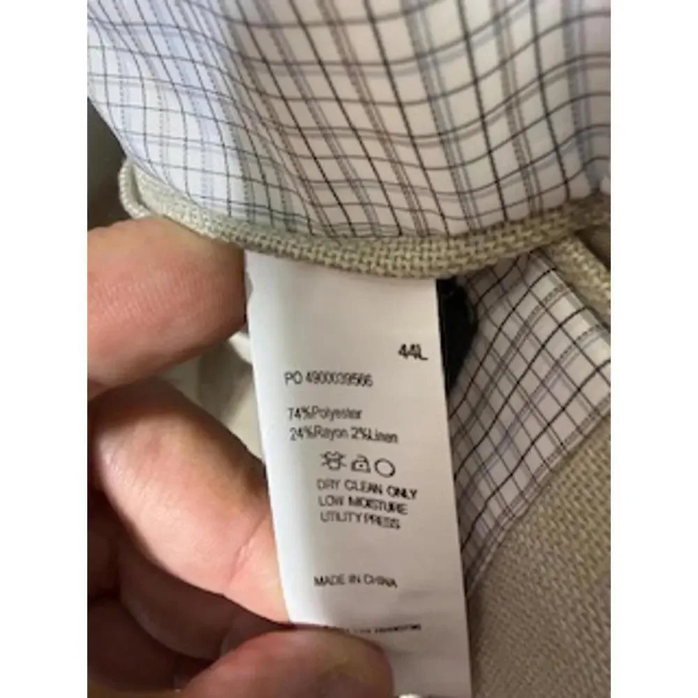 Classic Ralph Lauren Macys Men's Cream/Tan Blazer - Stylish‎ and Versatile 44L